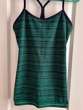 lululemon athletica -green and navy blue- 🍃Striped Racerback Camisole 💙💚